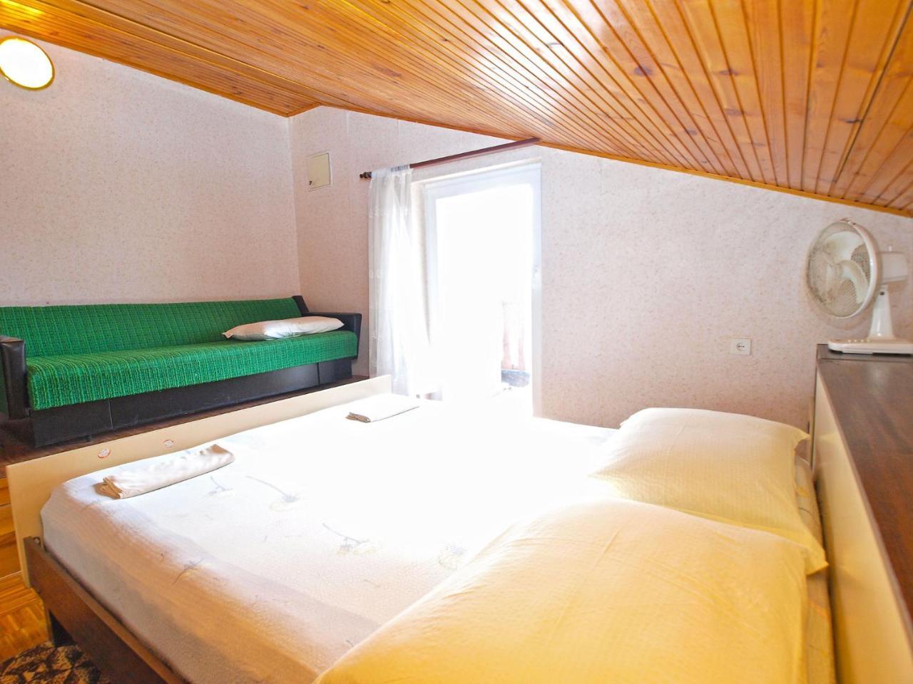 Rooms Antun 1238 Μεντουλίν Εξωτερικό φωτογραφία