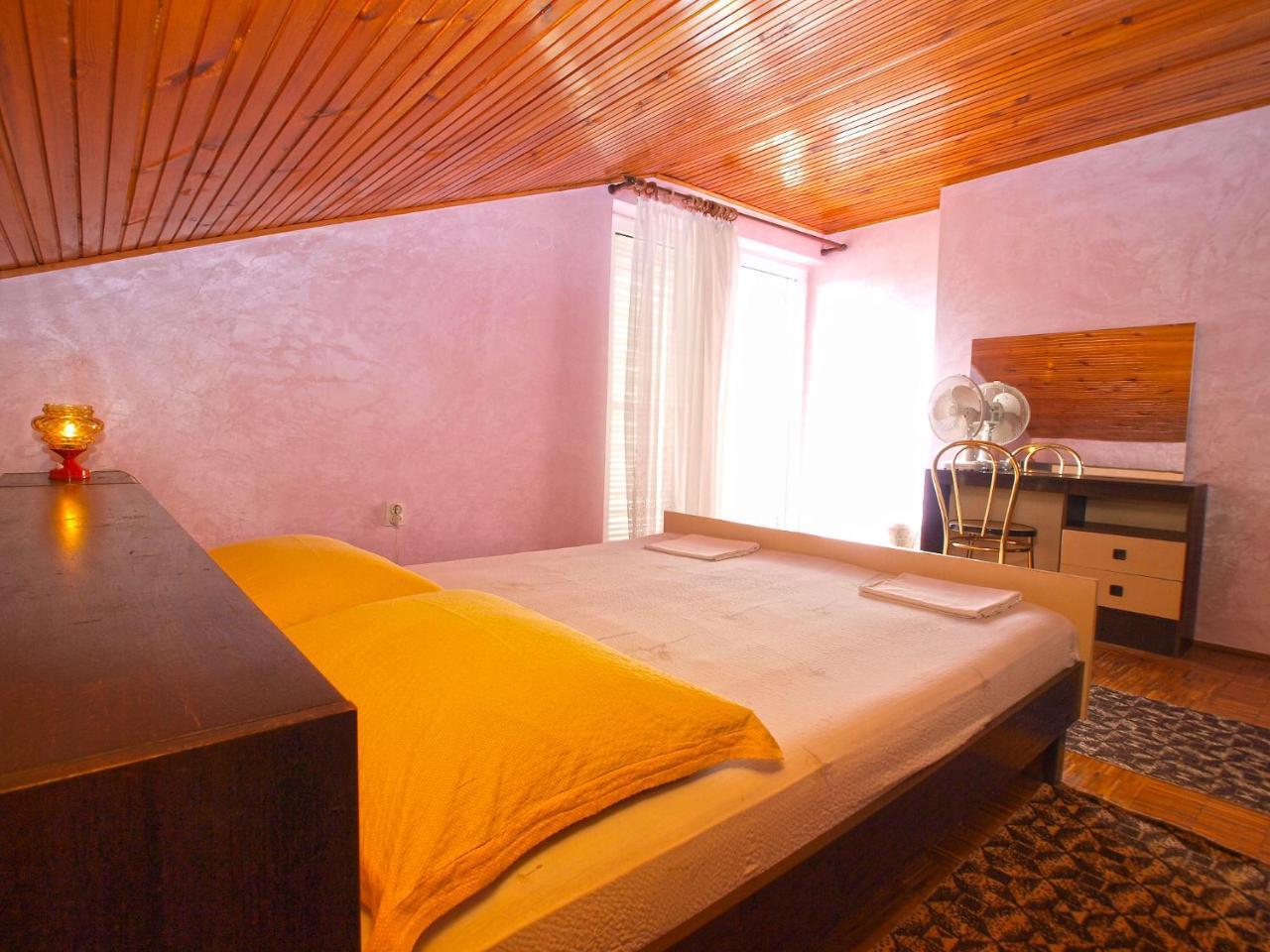 Rooms Antun 1238 Μεντουλίν Εξωτερικό φωτογραφία